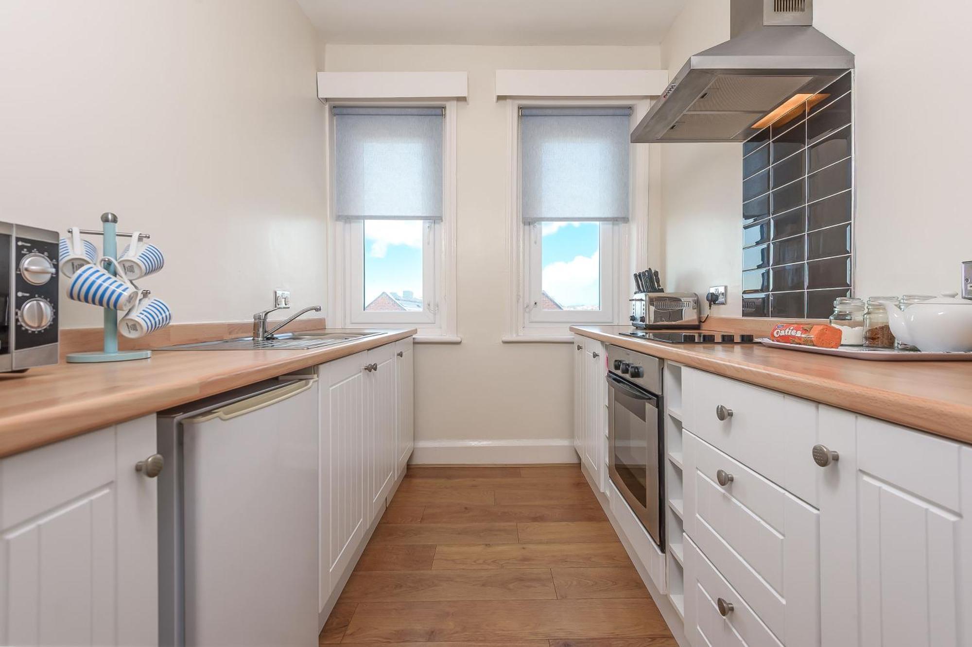 The Whitby Prospect, 2 Bed Apartment With Stunning Views, 2 Mins From Beach ภายนอก รูปภาพ